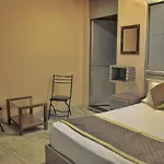 Nanus Hostel