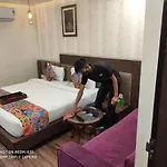 Hotel Shyampuriya Palace