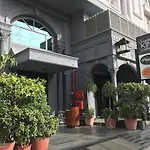 Hotel Kings Corner