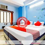 Aapnni Hotel