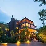 The Earth House Resort