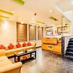 Treebo Hotel Vinayak Inn
