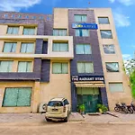 Fabhotel Radiant Star Lalkothi