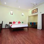 Oyo 17070 Vrindavan Resort