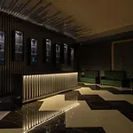 Elite Park Inn