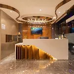 Elite Park Inn