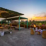 Stayvista At Girisadan Farmstay