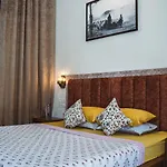 Le Fort Homestay
