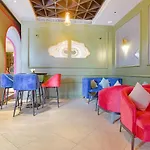 Fabhotel Prime Rudra