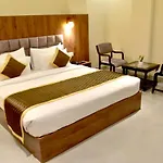 Hotel Aarna