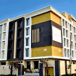 Hotel Aarna