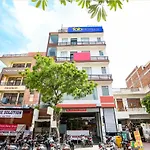 Fabhotel Grand Capitol