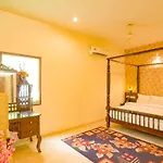 Royal Ocean Resort
