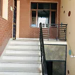 Luxaura 3Bhk Pvt Loft