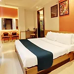 Hotel Mystic Inn
