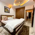 3Bhk Airport Vista Apartment - Entire Apartment