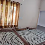 Saket Guest House