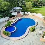 Feelgood Gazebo Farm By Luxaurastay