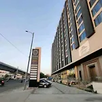 The Grand Studio And Suites