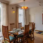 Stayvista\'S Nature Ville - City Escape With Terrace-Balconies With View, Lawn & Gazebo