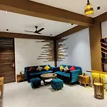 Platinum Nest By Ven A Casa- Home Stays
