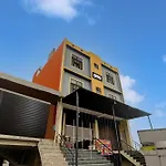 Oyo Hotel Shyam & Restaurant
