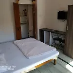 Boby Home Stay \