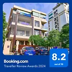 Fabhotel Gitanjali