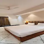 Hotel Saaj Mansion