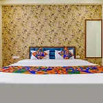 Fabhotel Bungalow 18