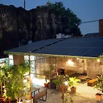 Le Fort Homestay