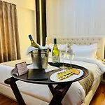 Hotel Amayra