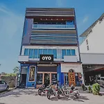 Hotel O Kiran Palace