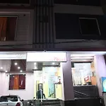 Hotel Thikana Palace