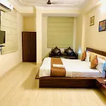 Hotel Mock Orange