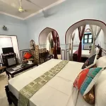 Rawla Mrignayani Palace