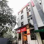 Townhouse Hotel Palm\'S