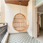 2 Bedroom Apartment With Balcony Aasa Stays