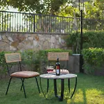 Stayvista\'S Kachnaar Villa - Pet-Friendly Villa With Lawn, Terrace & Indoor-Outdoor Games