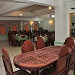 Rani Mahal Hotel
