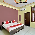 Hotel O Kanak And Restro