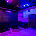 Peace House Luxury 2Bhk With Full Modern Amenities