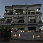 Hadendra Residences