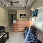 Hotel Shiv Rachna
