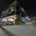 Hotel O The Circle Rajapark