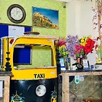 Moonlight Homestay & Hostel