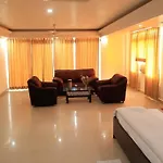 Hotel Kanji Plaza