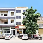Super Hotel O Tourist Residency