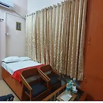 Budget Room At Banipark Cottage Llp