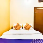 Spot On Hotel Radhe